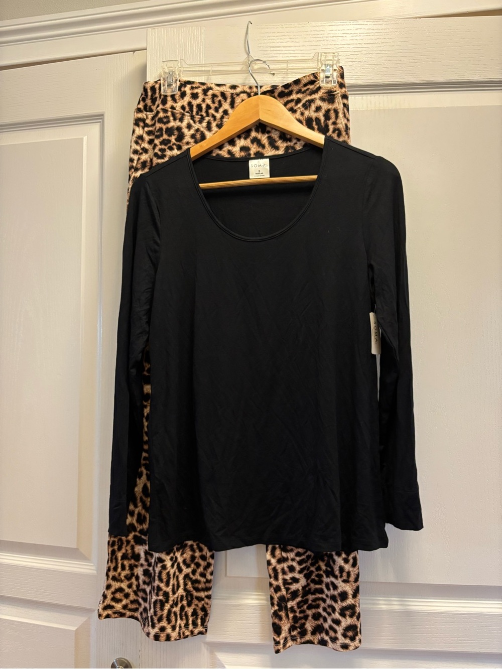 Black Long-Sleeve Soma Sleep Set